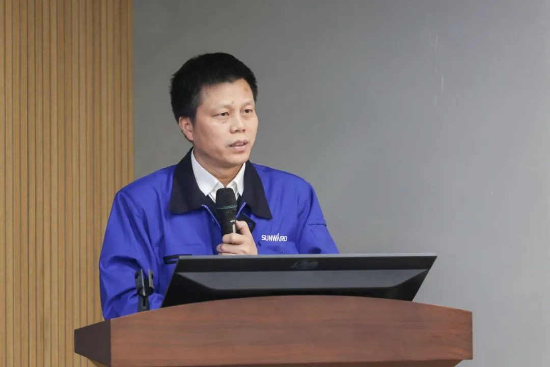 2021中国（长沙）国际工程机械设计大赛暨“设计之星”评比活动k豆钱包智能组“创新设计工作营”开营啦！