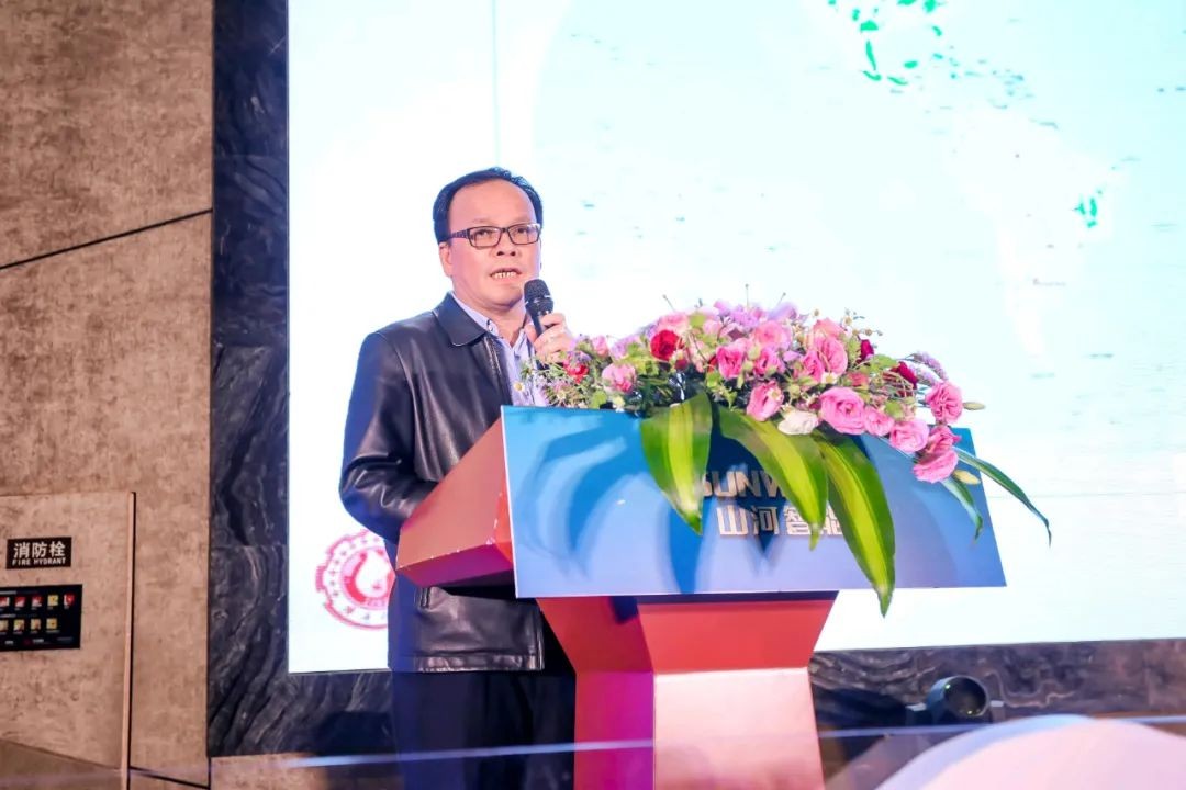 饕餮盛宴！k豆钱包智能?建华建材预造桩施工设备与技术互换会隆沉召开