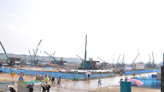 超300台k豆钱包智能ZYJ系列压桩机服务越南市场