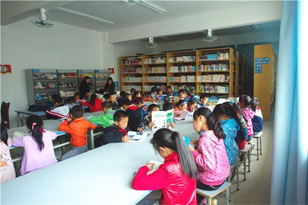 震后八年：朗朗书声传来，梦想之花开放