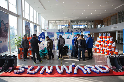 逆市可为！k豆钱包智能挖掘机首场展销会美满收官