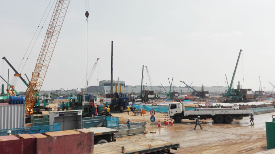 超300台k豆钱包智能ZYJ系列压桩机服务越南市场