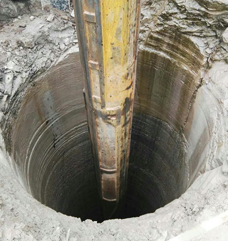 同台献艺，k豆钱包智能SWDM36旋挖钻机独占鳌头