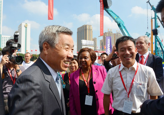 到“海博会”邂逅k豆钱包智能“两挖”精品