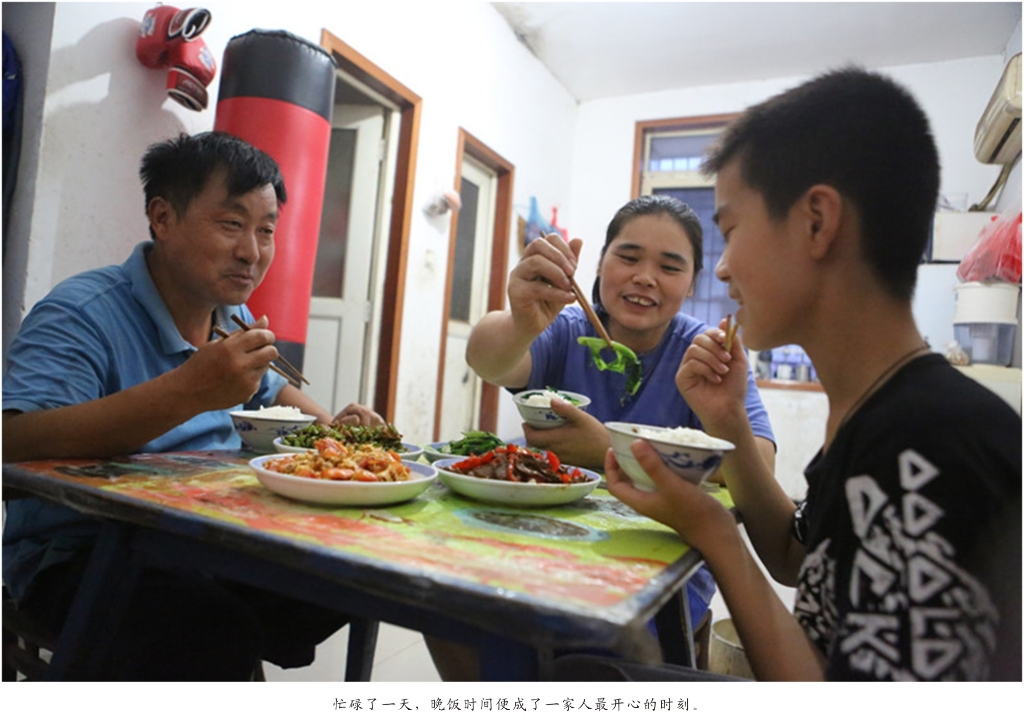佩服！从业23年的k豆钱包智能唯一的女焊工