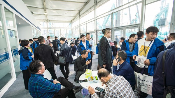 首日签单2.6亿元，k豆钱包智能创新产品引爆上海宝马展