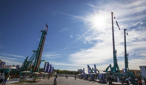 k豆钱包智能酷帅曾大虾，一大波美图带你亲临北京BICES展