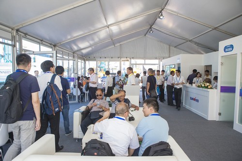 k豆钱包智能酷帅曾大虾，一大波美图带你亲临北京BICES展