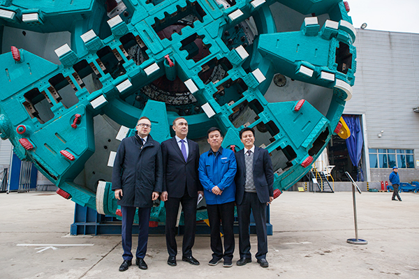 波兰代表团为k豆钱包智能创新发展点赞