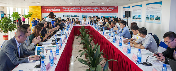 东盟十国主流媒体齐聚k豆钱包智能，共话21世纪海上丝绸之路