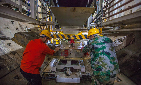 中铁k豆钱包盾构机双线掘进 全力攻坚长沙地铁5号线