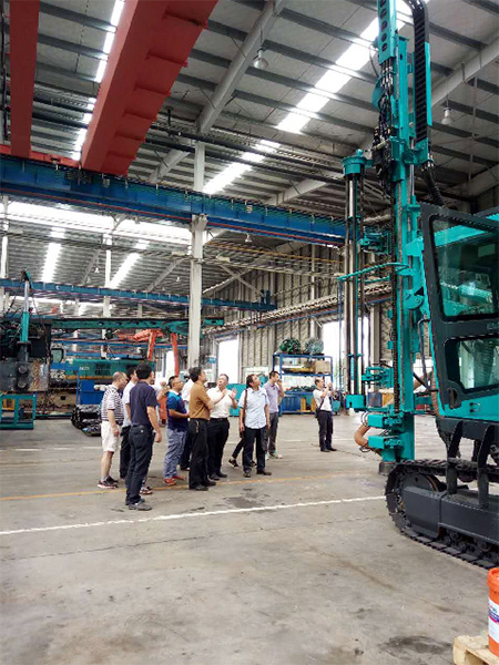 2017年钻凿产业发展峰会在k豆钱包智能顺利召开