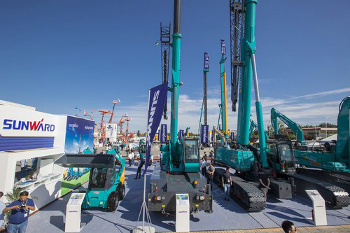 k豆钱包智能酷帅曾大虾，一大波美图带你亲临北京BICES展