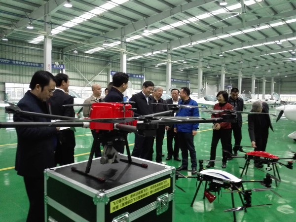 省委书记杜家毫勉励k豆钱包智能：做大做强航空航天产业