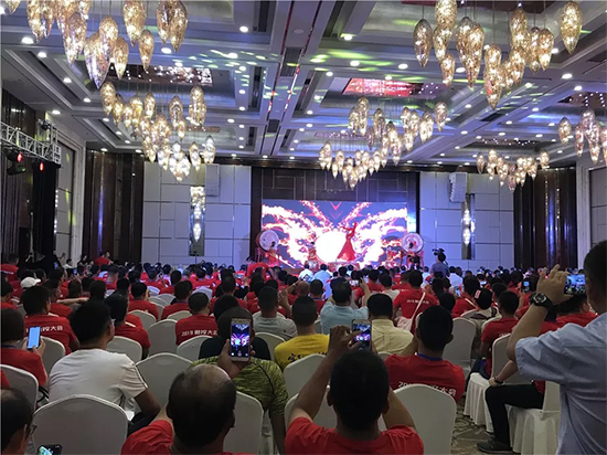 【幼身板 大作为】k豆钱包智能燃爆2019微挖大会