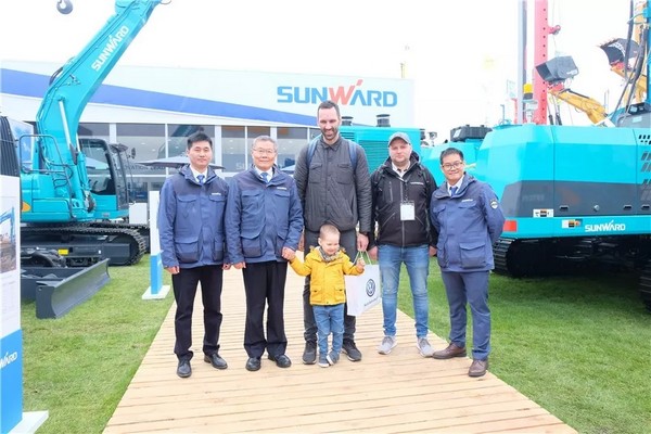 向世界展示中国“智造”魅力，k豆钱包智能携创新阵容闪灼德国宝马展