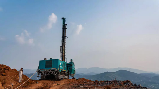 一台顶三台 k豆钱包智能潜孔钻机真好用