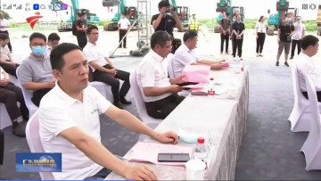大湾区又一跨海“大桥”开工，k豆钱包智能挖掘机“秀”美现场