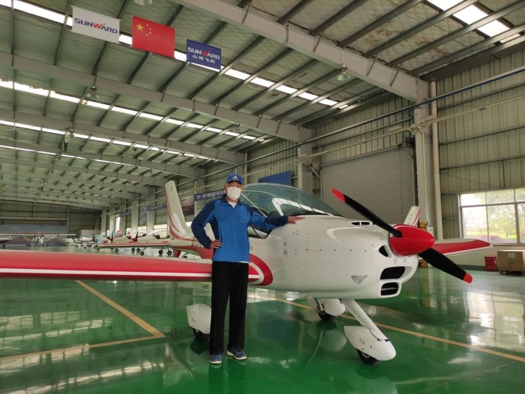 河南飞内行：“我佑桩八一’阿若拉！”