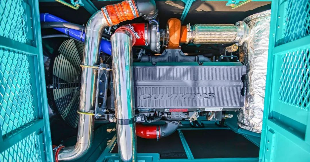 入岩家族添新丁，SWDM400旋挖钻机批量上市