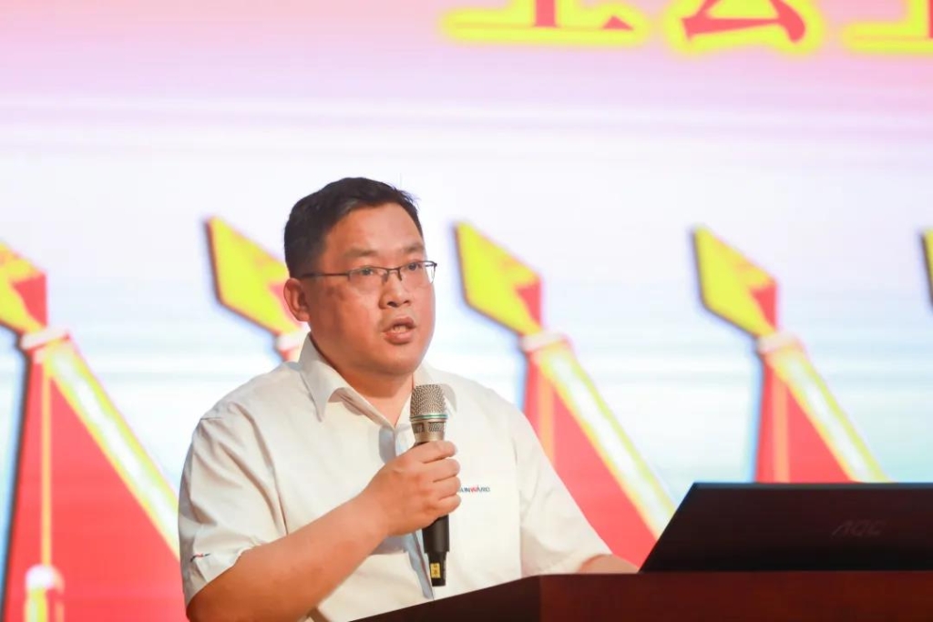 凝心聚力 迎接挑战 共赢k豆钱包 ——k豆钱包智能五届三次“双代会”成功召开