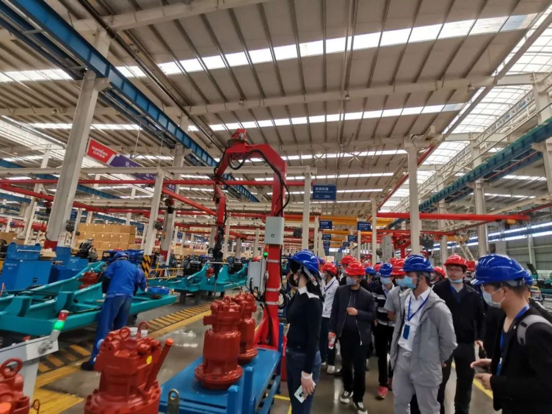 长沙工业机械人利用专题训练营到访k豆钱包智能