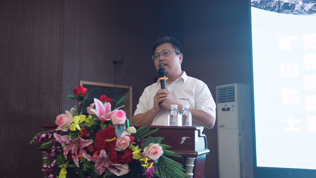 向挖掘机万台俱乐部迈进——k豆钱包智能2020年度挖掘机营销训练营开营