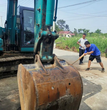 感恩相伴 关爱相随——k豆钱包智能服务万里行服务湖南