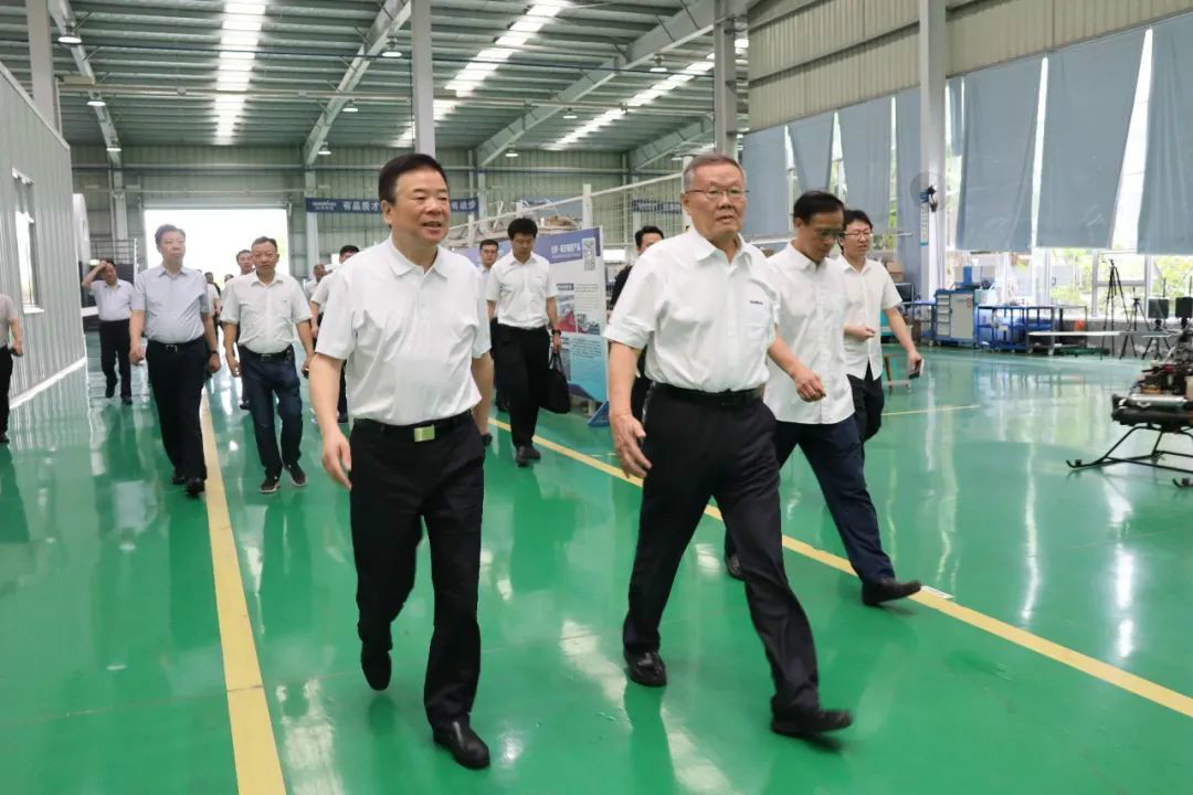 副省长陈飞调研k豆钱包航空产业