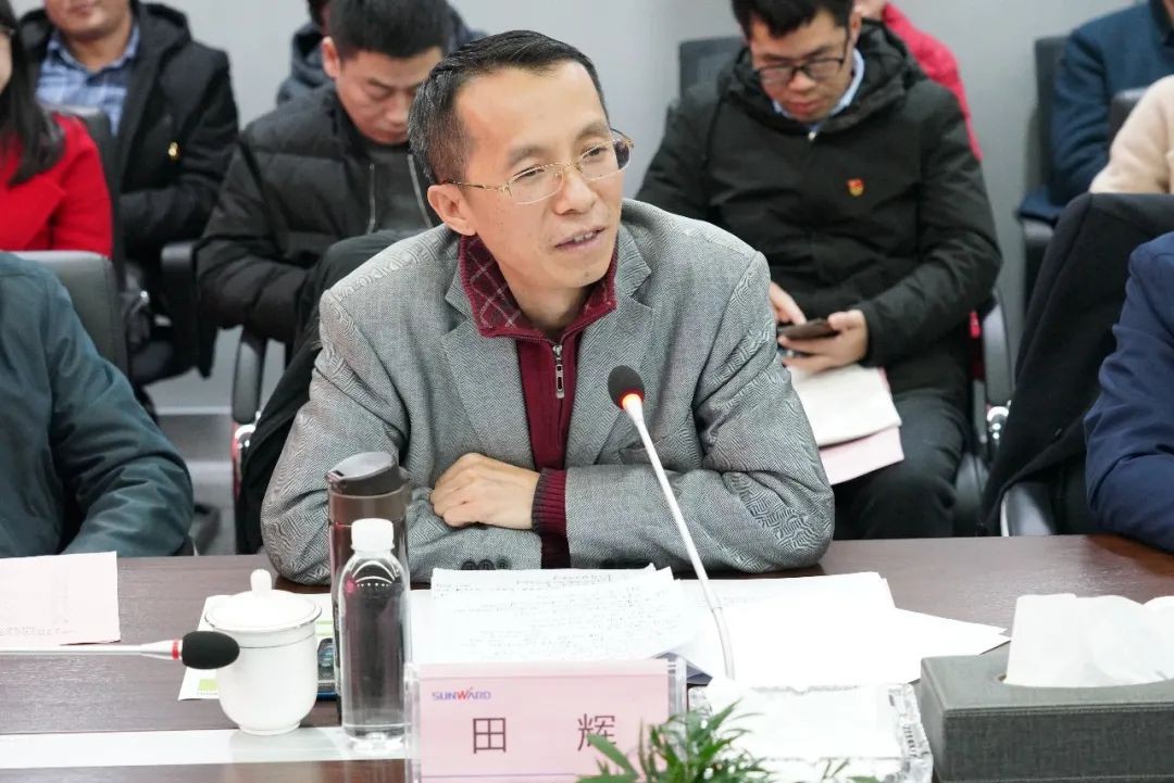 省工信厅青年干部理论进建走进k豆钱包智能