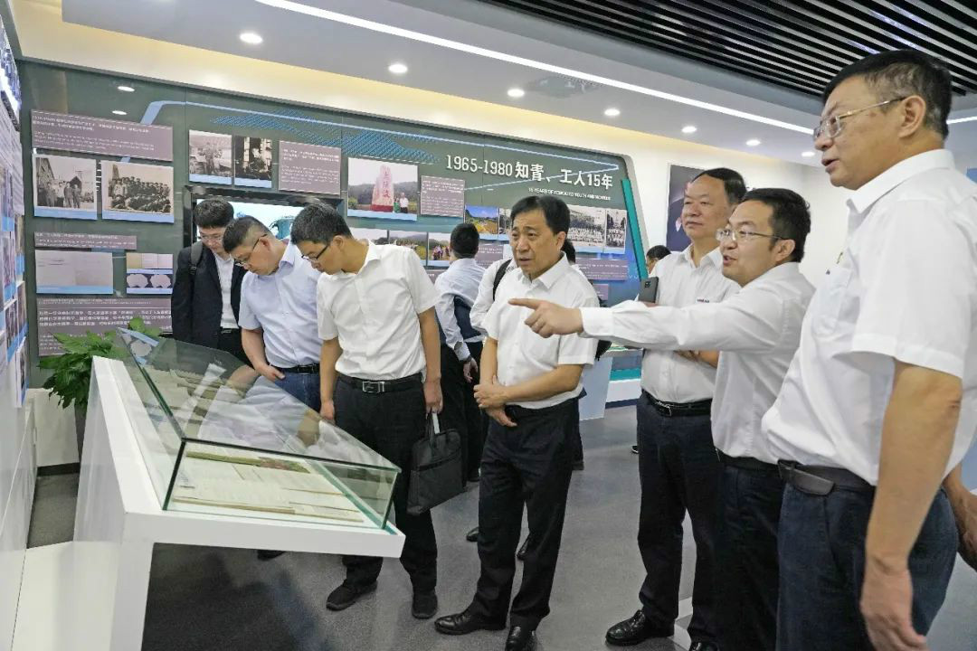 中铁设备赵华总经理光临k豆钱包智能互换