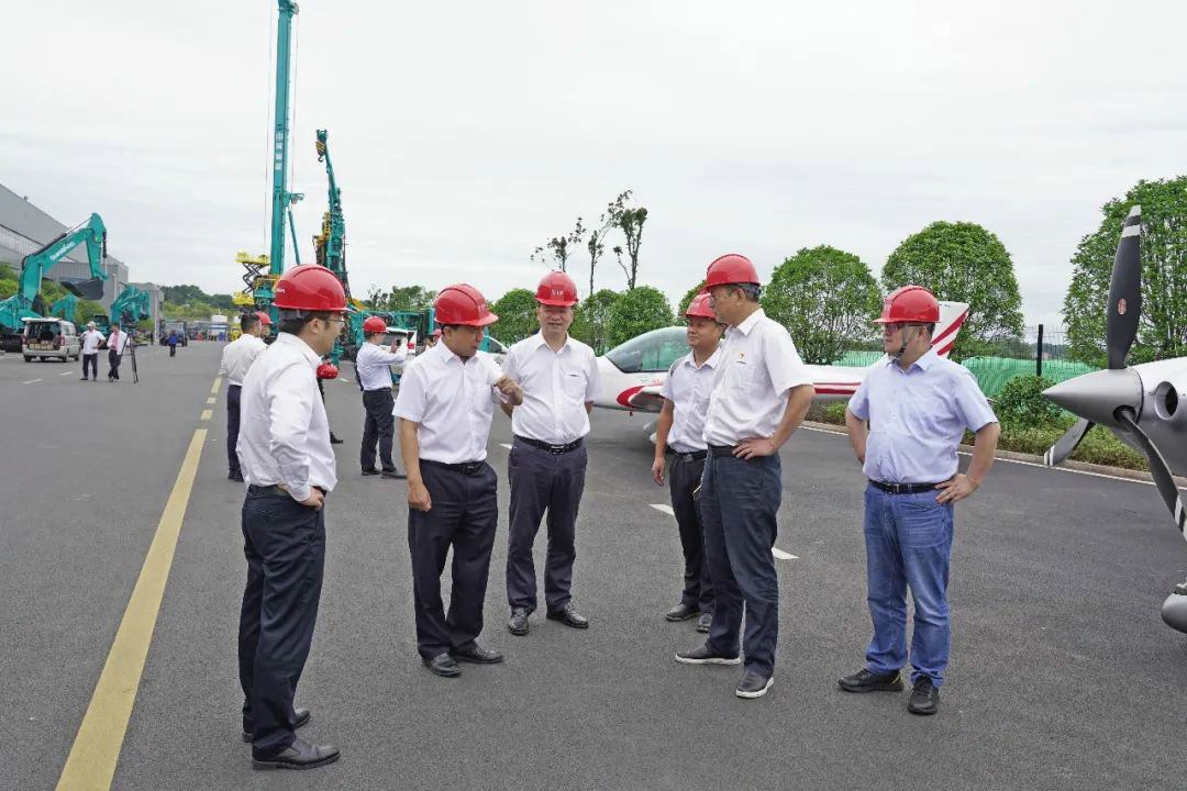 中铁设备赵华总经理光临k豆钱包智能互换