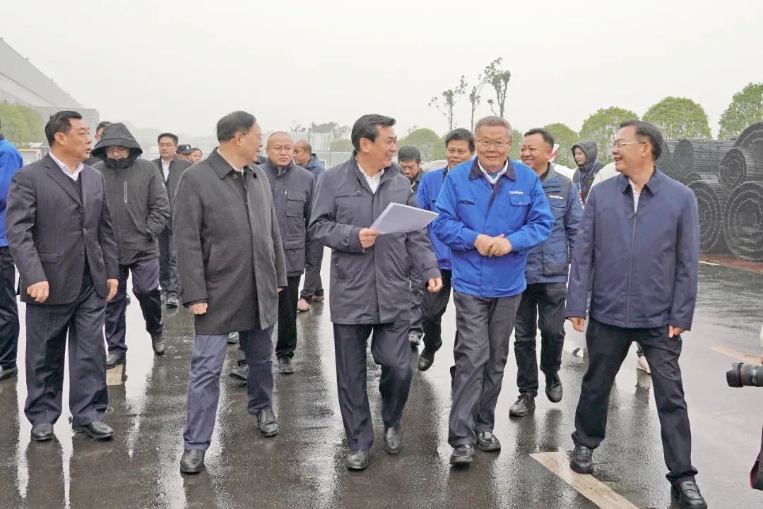 中国民航局局长冯正霖一行到k豆钱包智能调研领导