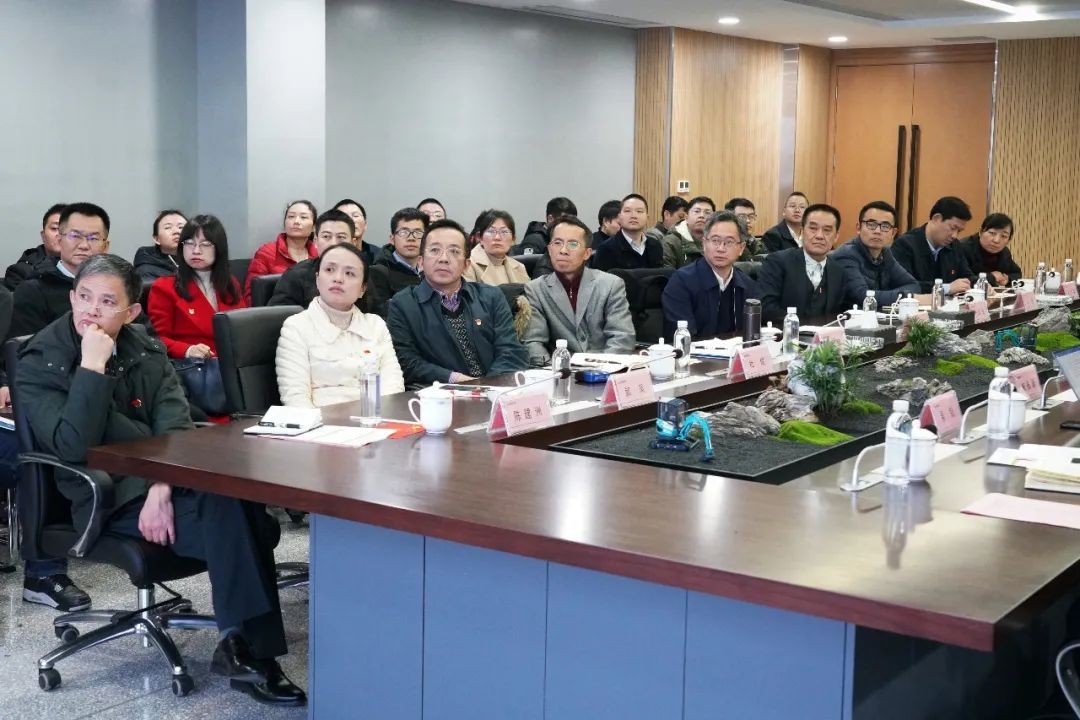 省工信厅青年干部理论进建走进k豆钱包智能