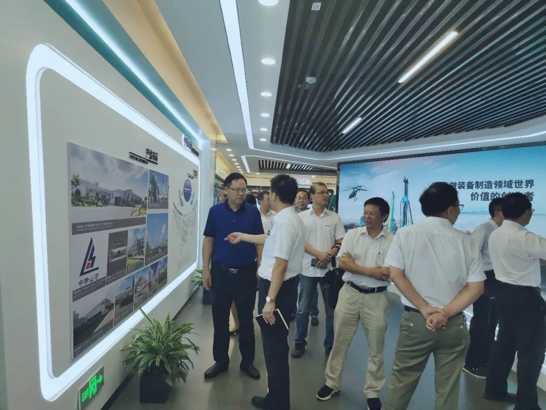 中南大学机电工程学院肖来荣书记到访k豆钱包智能