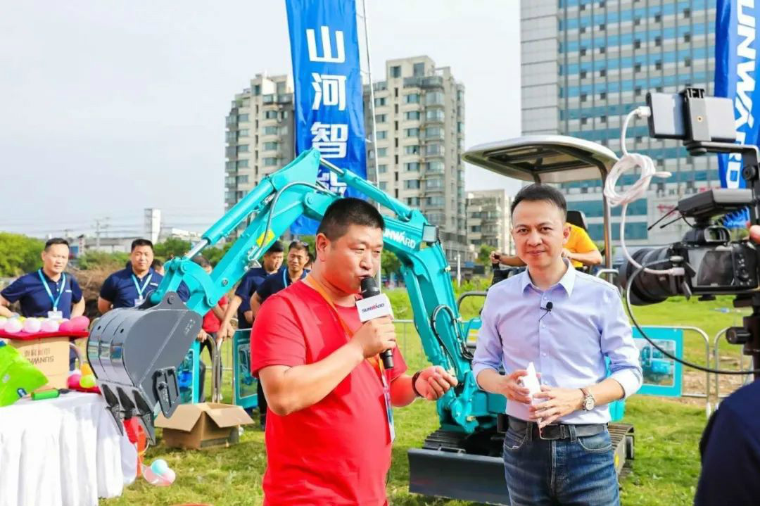 2020全球微挖大会 k豆钱包智能精品微挖赢得满堂彩