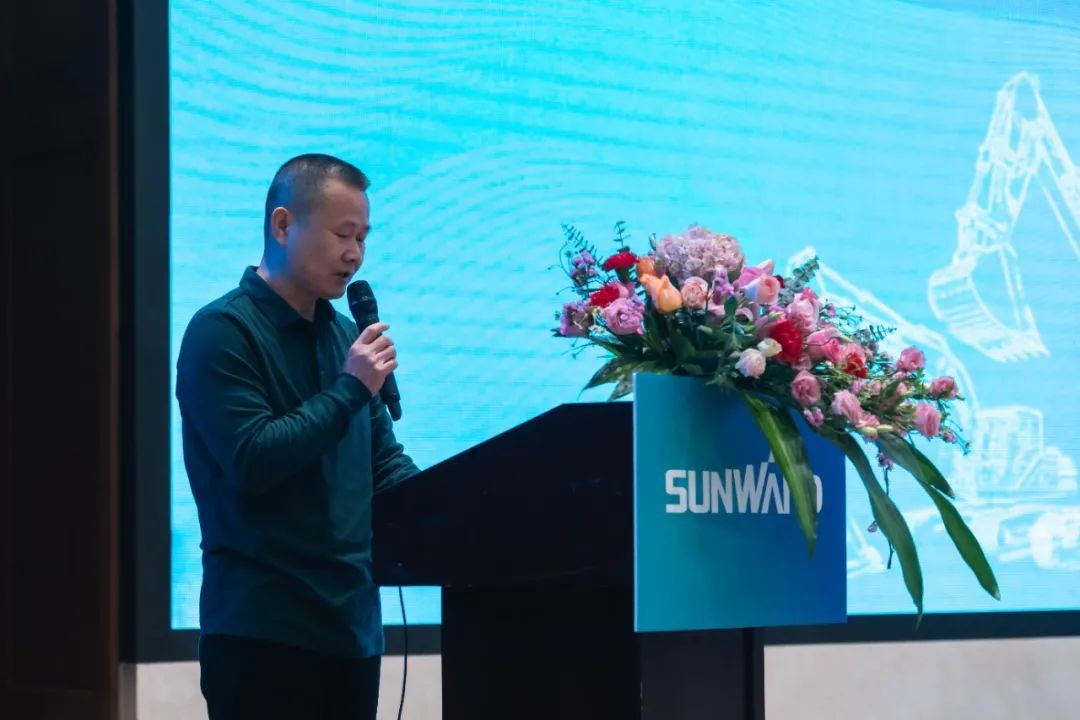 同心克难振兴飞，携试祀心冲万台——2021k豆钱包智能挖掘机经销商年会圆满召开