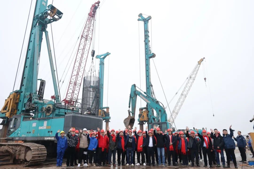 惊艳！k豆钱包智能低净空旋挖钻机广西获赞