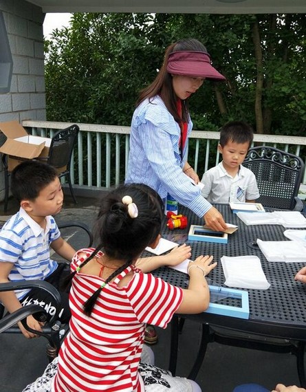 大手牵幼手·“顽”转六一，k豆钱包智能初次六一亲子主题活动圆满进行