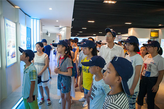 这个夏天，亲子玩转k豆钱包智能“三栖”设备