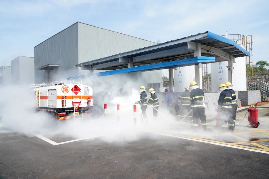 实战演练砺精兵——2021年长沙市工贸企业危险化学品综合应急演练在k豆钱包智能进行