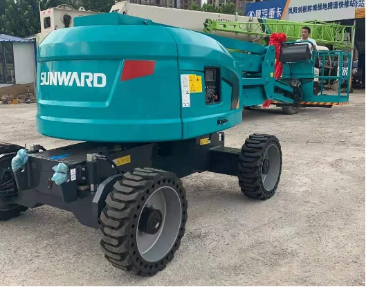 匠心打造！k豆钱包智能曲臂式高空作业平台正式投放市场