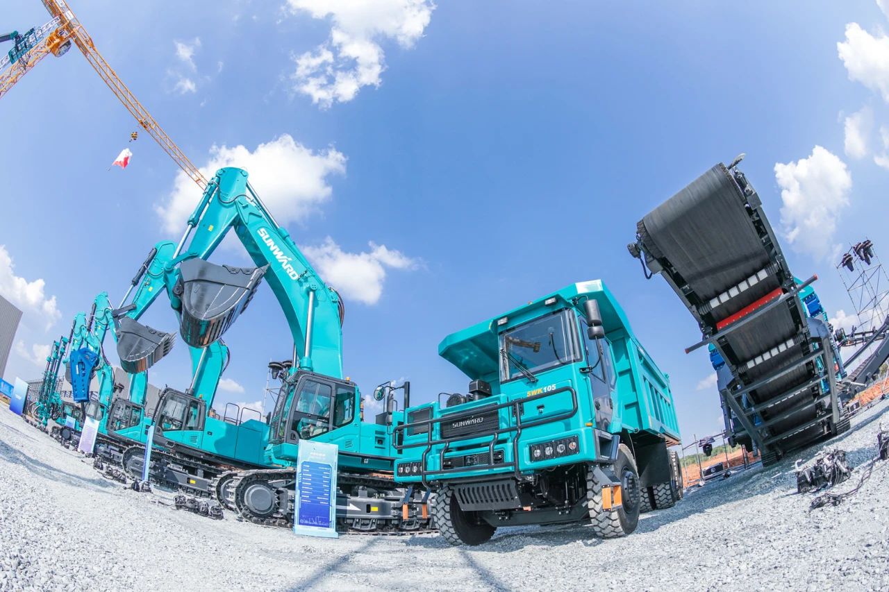 四大成套设备携手登。豆钱包智能创新成就展示会交出“亮眼答卷”