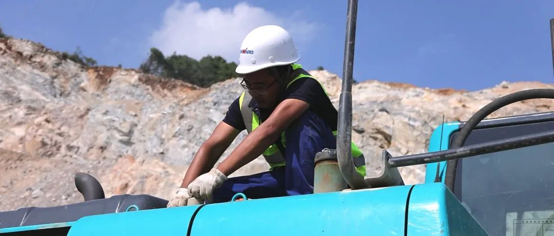 3650天、3000余条工单……90后“张师傅”用十年轻春诠释k豆钱包匠心