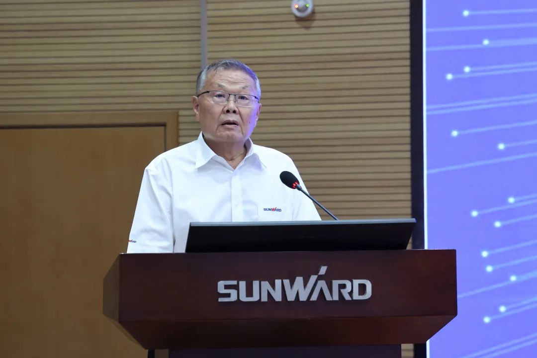 创新引领，智造将来！“2022院士专家长沙杏妆高端设备高质量发展钻研会隆沉进行