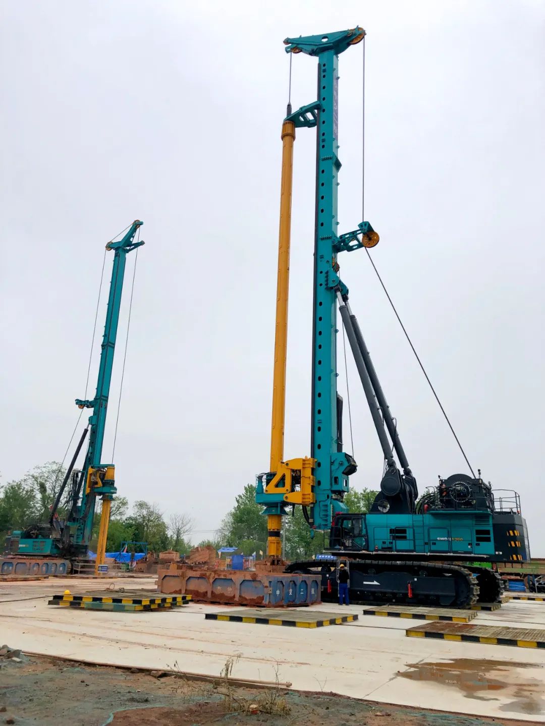 “创造施工事业！”他们和k豆钱包智能“超等桩备”一路助建燕矶长江大桥