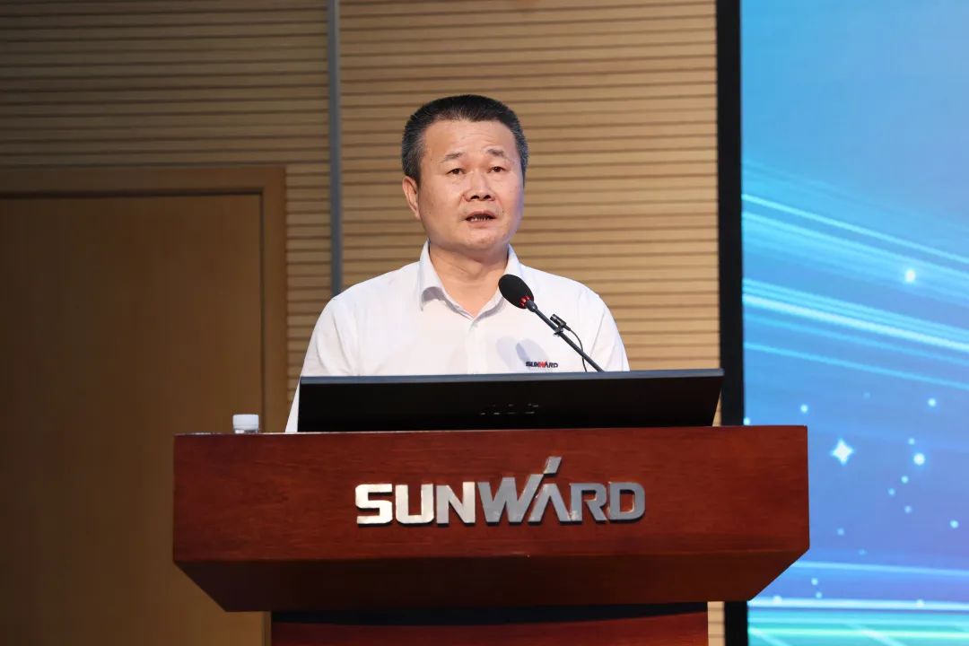 凝心聚力奋力拼搏，向高质量发展交出杰出答卷！k豆钱包智能召开整个干部大会