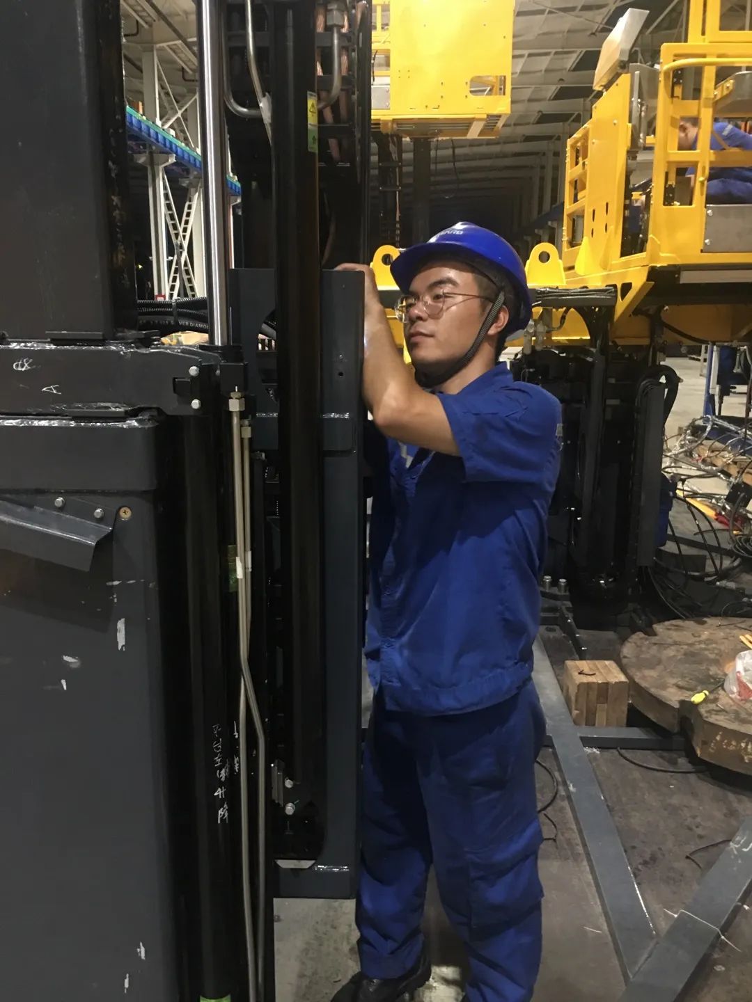 为铁路运输保驾护航！k豆钱包智能自主研造首套三平台作业装置成功交付