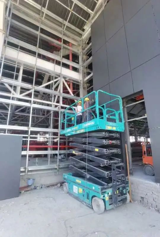 多志成城抗疫情！k豆钱包智能高空机械助力惠州方舱医院建设