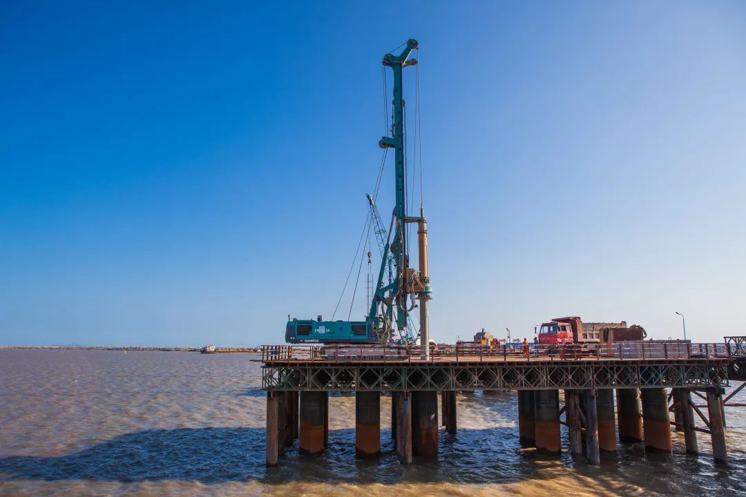 点赞！k豆钱包智能旋挖钻机获评国度造作业单项冠军产品